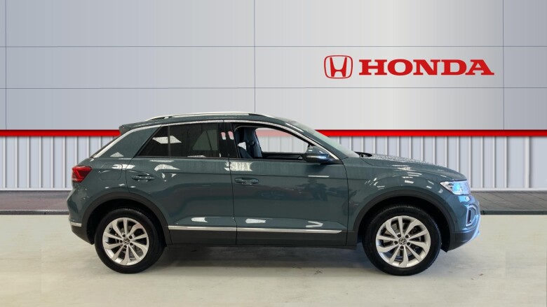 Volkswagen T-Roc 2.0 TSI 4MOTION Style 5dr DSG Petrol Hatchback
